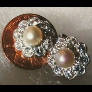 1900’s vintage earring